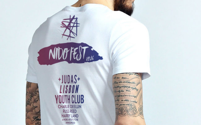 Model with Nido Fest t-shirt